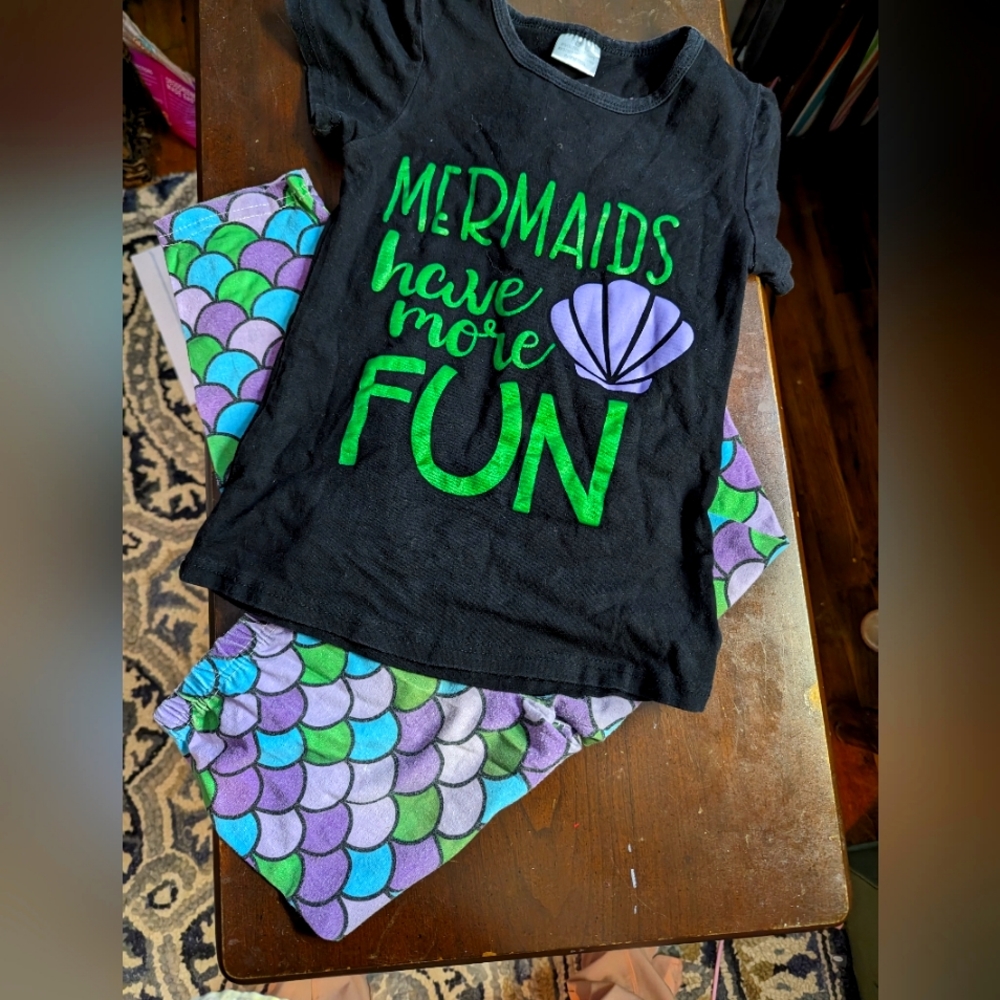 Girls top and bottom pant set